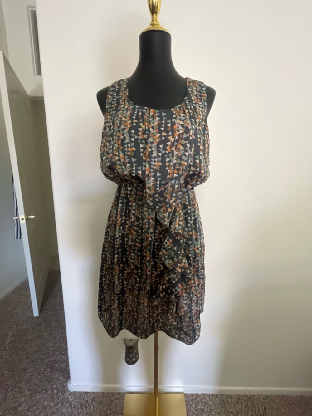 Love Notes Sleeveless Geometric Print Mini Dress